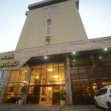 Hotel Bertaso Chapecó Esterno foto